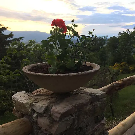 Valle Santa Bed & Breakfast *